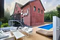 Casa de campo 635 m² Ozyaritska Slabadski rural council, Belarús