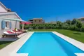 Villa de tres dormitorios 160 m² Pola, Croacia