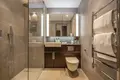 3 bedroom apartment 104 m² in London, United Kingdom