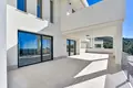 Villa 8 bedrooms 698 m² Finestrat, Spain