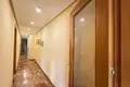 Mieszkanie 4 pokoi 256 m² Torrevieja, Hiszpania