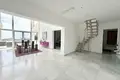Haus 4 Schlafzimmer 530 m² Dos Hermanas, Spanien