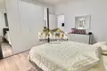 5 bedroom villa 300 m² Golem, Albania