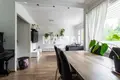 Mieszkanie 3 pokoi 92 m² Onkkaala, Finlandia