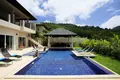 villa de 7 chambres 650 m² Rawai, Thaïlande