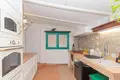 4 bedroom house 220 m² Grad Omis, Croatia