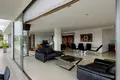 Condo 3 bedrooms 350 m² Ban Bang Thao, Thailand