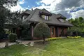 6 room house 247 m² Lomianki, Poland