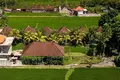 Kompleks mieszkalny New residential complex with swimming pools and co-working areas, Ubud, Bali, Indonesia