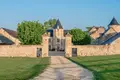 Schloss 920 m² Rigny Usse, Frankreich