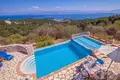 Villa de tres dormitorios 240 m² Dassia, Grecia