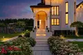Cottage 360 m² Barawlyany, Belarus