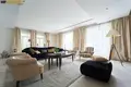 Cottage 387 m² Marjaliva, Belarus