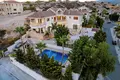6-Schlafzimmer-Villa 650 m² Mouttagiaka, Zypern