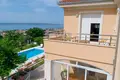 4 bedroom house 338 m² Kastel Sucurac, Croatia