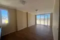 Mieszkanie 3 pokoi 94 m² Bashkia Durres, Albania