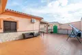 Haus 5 Schlafzimmer 780 m² Dos Hermanas, Spanien