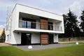 House 7 500 m² in Dabrowa, Poland