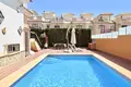 Villa de tres dormitorios 150 m² Orihuela, Španjolska