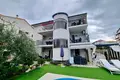 Дом 12 спален 400 м² Radici, Хорватия