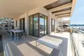 Appartement 3 chambres 236 m² Tivat, Monténégro