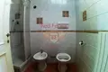 Mieszkanie 3 pokoi 148 m² Pescara, Włochy