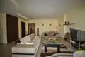 Dzielnica mieszkaniowa Contemporary apartment in well managed complex