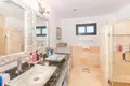 2 bedroom house 149 m² Roatan, Honduras