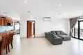 Condo 2 rooms 153 m² in Sangkat Phsar Daeum Thkov, Cambodia