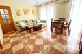 Mieszkanie 3 pokoi 85 m² Malaga, Hiszpania