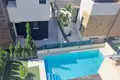 Dom 4 pokoi 111 m² Orihuela, Hiszpania