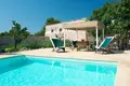 Edificio rentable 300 m² en Minervino di Lecce, Italia