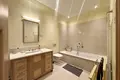 Appartement 5 chambres 228 m² en Tivat, Monténégro