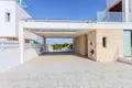 Квартира 4 комнаты  Паралимни, Кипр