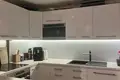 Elegant City Apartment: 3 Rooms for Ultimate Comfort with Balcony!
