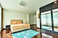 villa de 5 chambres 450 m² Chalong, Thaïlande