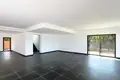 Villa de tres dormitorios 360 m² Alcabideche, Portugal