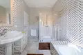 Haus 4 Schlafzimmer 572 m² Malaga, Spanien