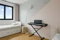 3 bedroom apartment 104 m² Paris, France