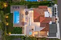 4 bedroom house 413 m² San Pedro Alcantara, Spain
