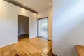Commercial property 2 rooms 58 m² in Warsaw, Poland