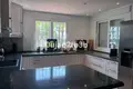 Wohnung 4 Schlafzimmer 216 m² San Pedro Alcantara, Spanien