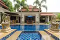 5-Zimmer-Villa 487 m² Choeng Thale, Thailand