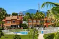 4 bedroom house 204 m² Estepona, Spain
