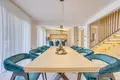 Haus 4 Schlafzimmer 224 m² Grad Zadar, Kroatien