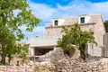 3 room house 190 m² Opcina Pucisca, Croatia
