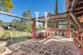 Villa 9 bedrooms 552 m² Benahavis, Spain