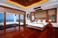 villa de 5 chambres 1 550 m² Ban Bang Thao, Thaïlande