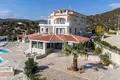 Hotel 900 m² in Marathon, Greece