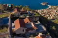 Villa de tres dormitorios 216 m² Radenovici, Montenegro